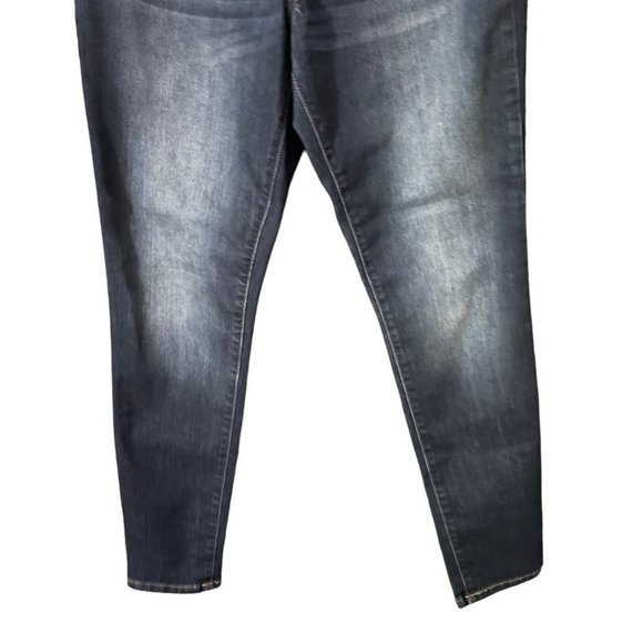 Isabel Maternity Skinny Jeans‎ - Picture 2 of 8